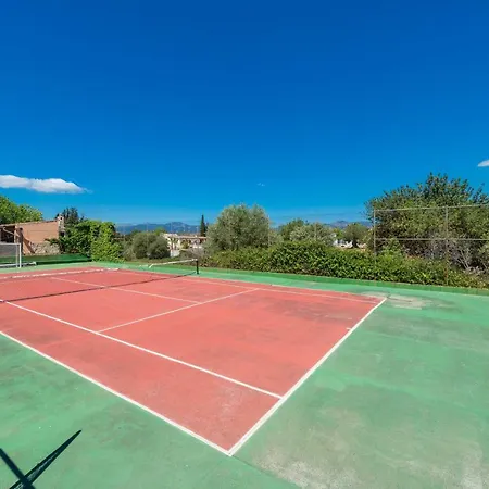 Marcal Villa *
